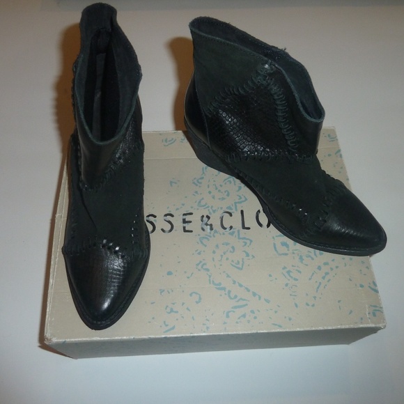 Musse & Cloud Jaeda Women's Bootie Ankle Black Pat - Picture 3 of 8